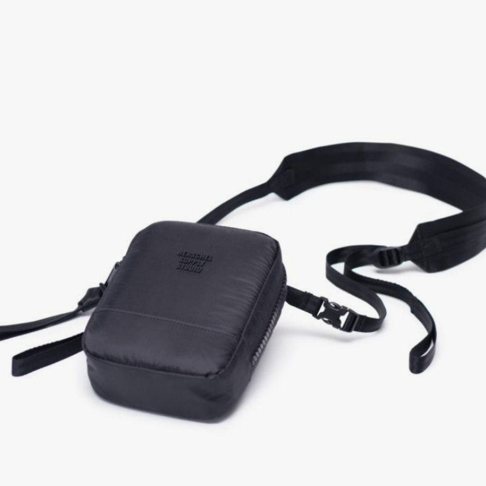 HS8 Crossbody | Studio - Picture 4 of 11
